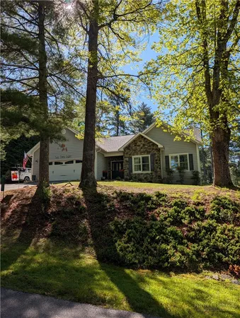 $479,900 | 238 Olde Beau Boulevard, Thurmond, NC 28683