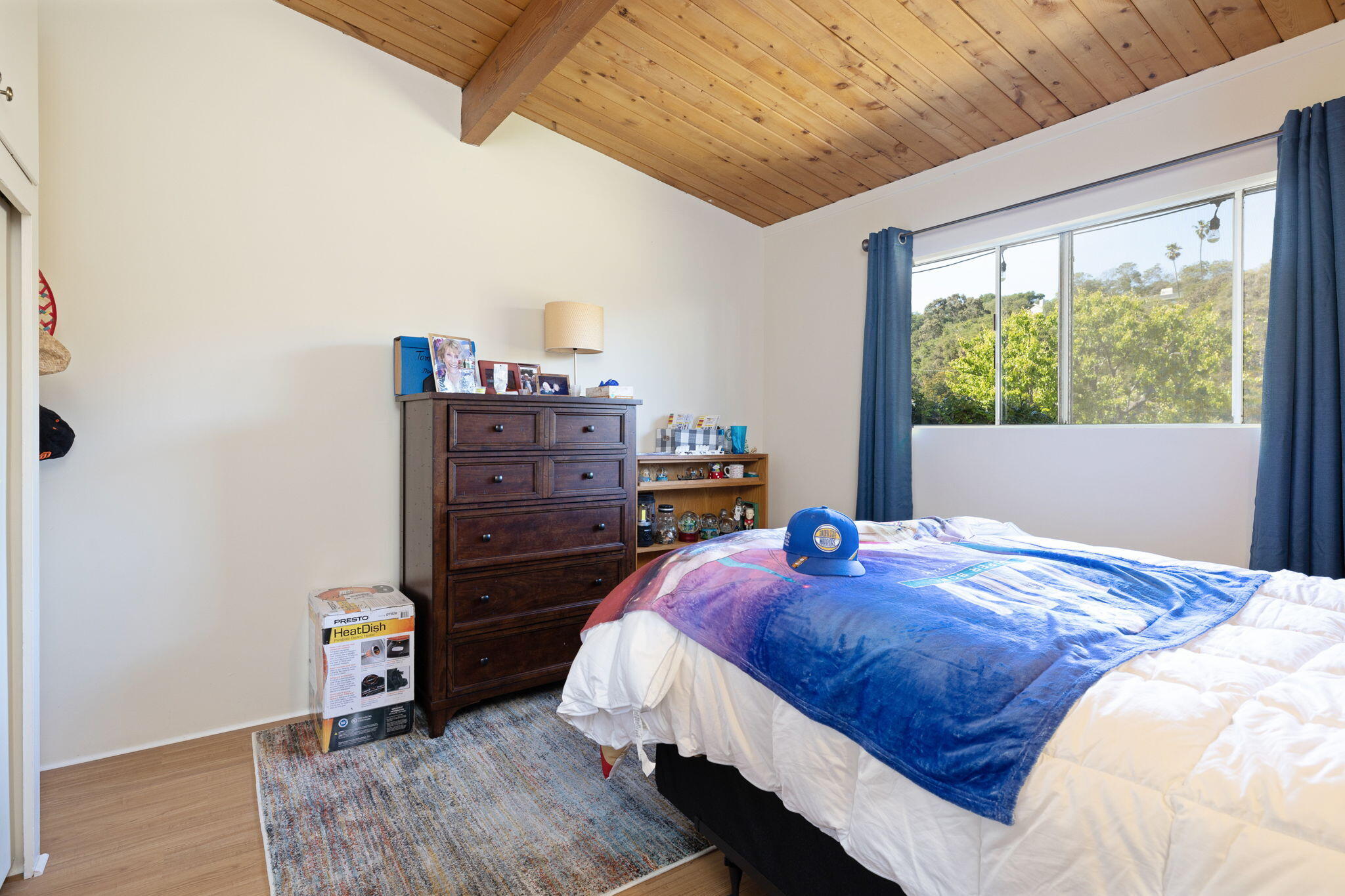 1241 Manitou Road Santa Barbara, CA 93101 - Photo 14 of 34 18-web-or-mls-27-print-UpmarketMedia_130