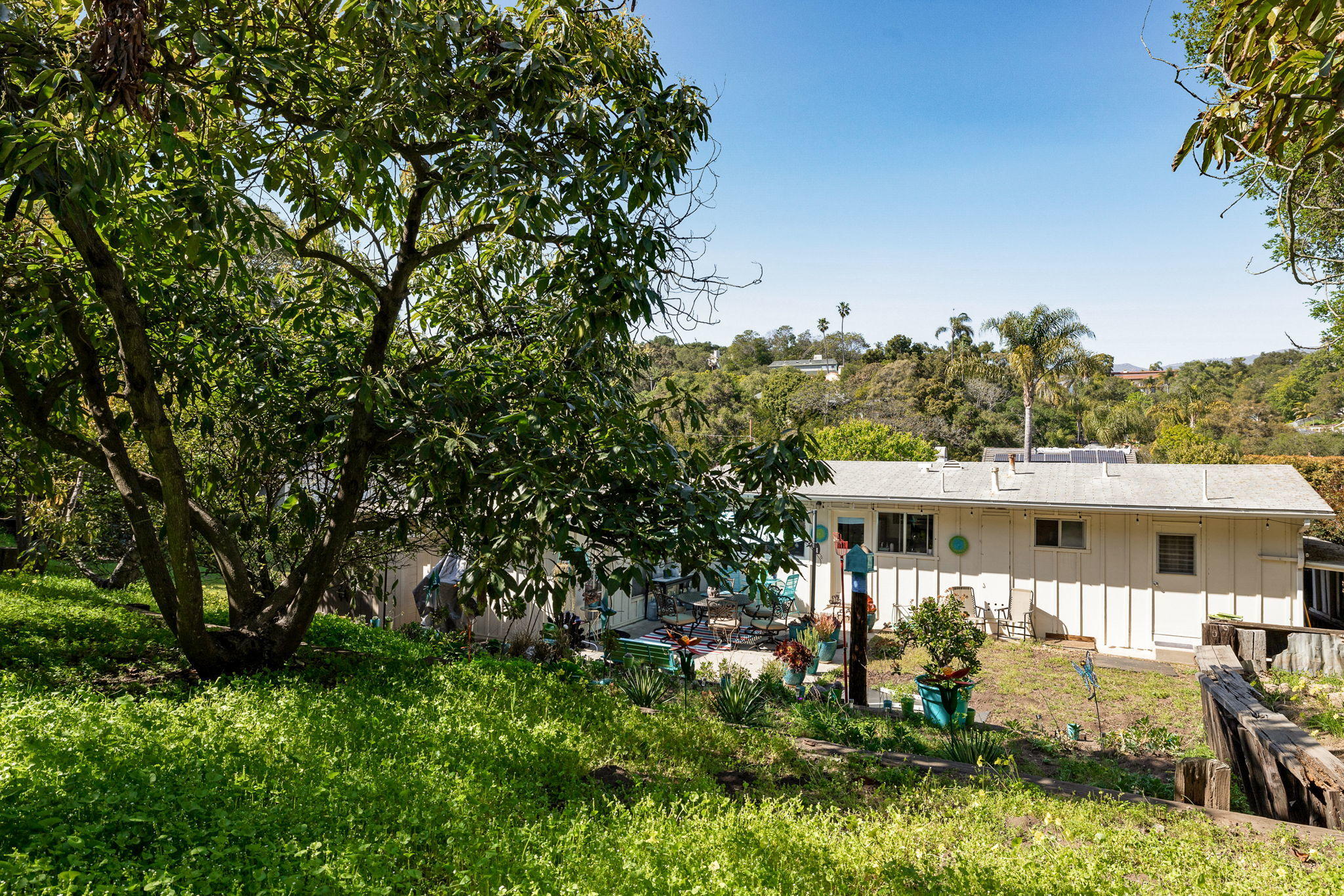 1241 Manitou Road Santa Barbara, CA 93101 - Photo 28 of 34 27-web-or-mls-36-print-UpmarketMedia_130