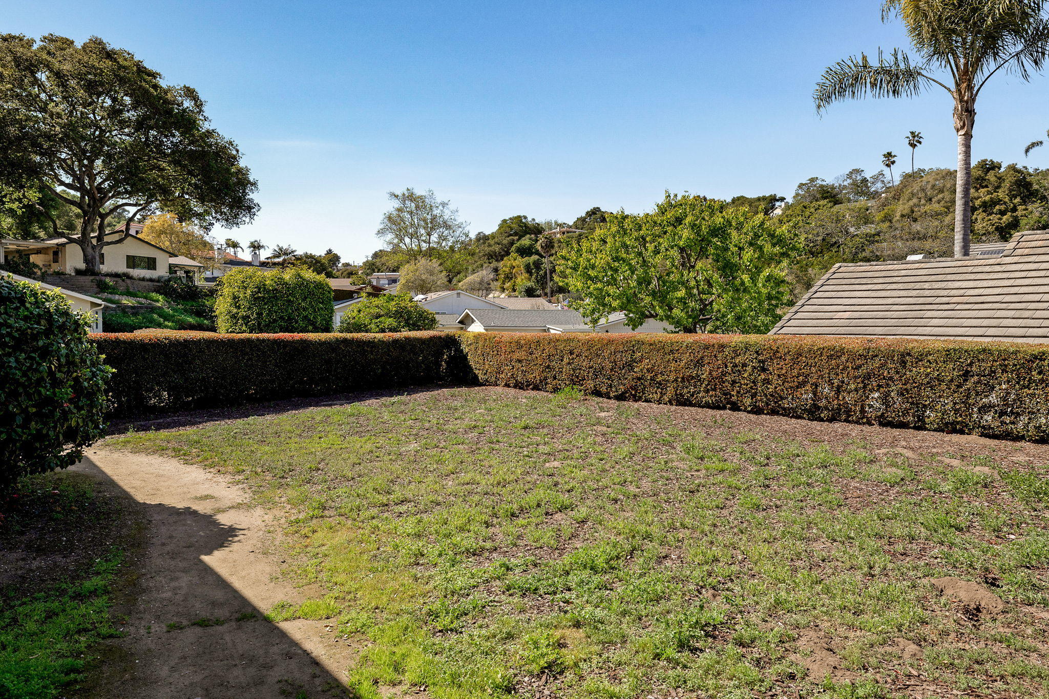 1241 Manitou Road Santa Barbara, CA 93101 - Photo 31 of 34 3-web-or-mls-39-print-UpmarketMedia_1301