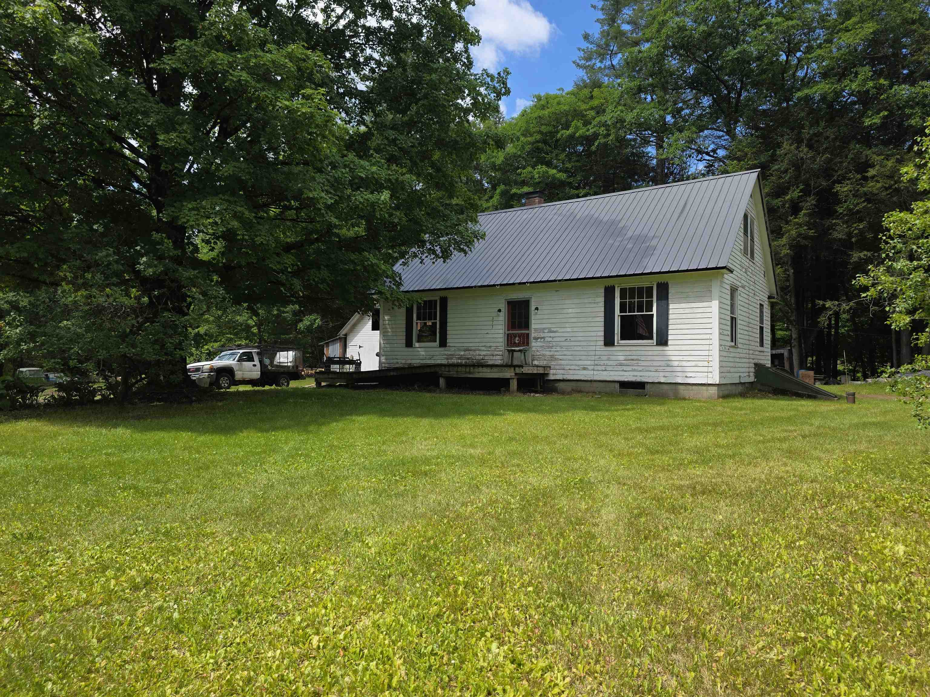 373 Highway 30 Newfane, VT 05345 - Photo 2 of 49