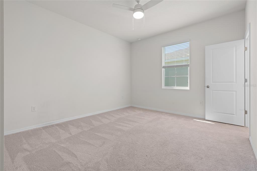 8260 Southwest 59th Avenue Ocala, FL 34476 - Photo 26 of 37 an empty room with windows
