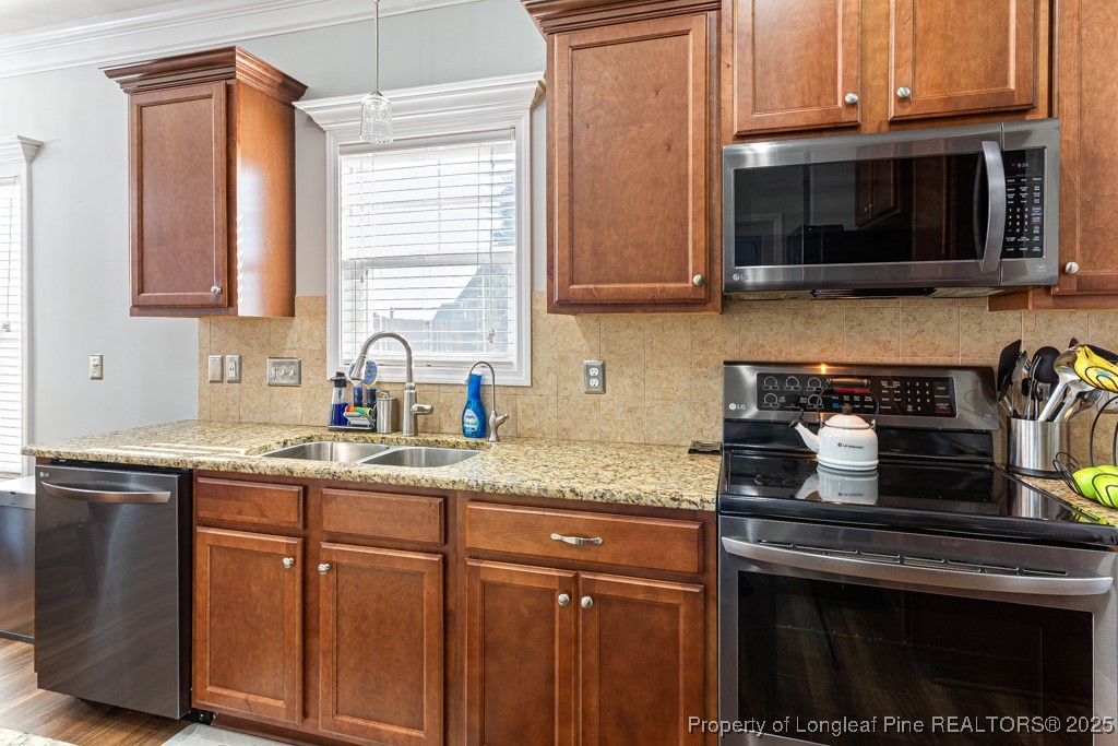 3579 Thrower Road Hope Mills, NC 28348 - Photo 14 of 43