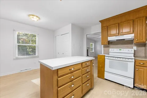 $419,000 | 1840 Stoneyridge Drive, Charlotte, NC 28214