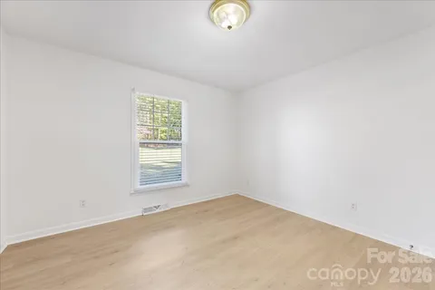 $419,000 | 1840 Stoneyridge Drive, Charlotte, NC 28214