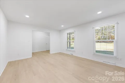 $419,000 | 1840 Stoneyridge Drive, Charlotte, NC 28214