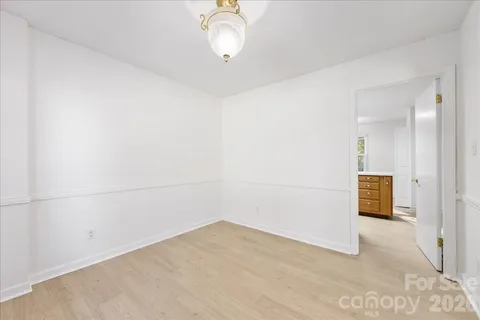$419,000 | 1840 Stoneyridge Drive, Charlotte, NC 28214