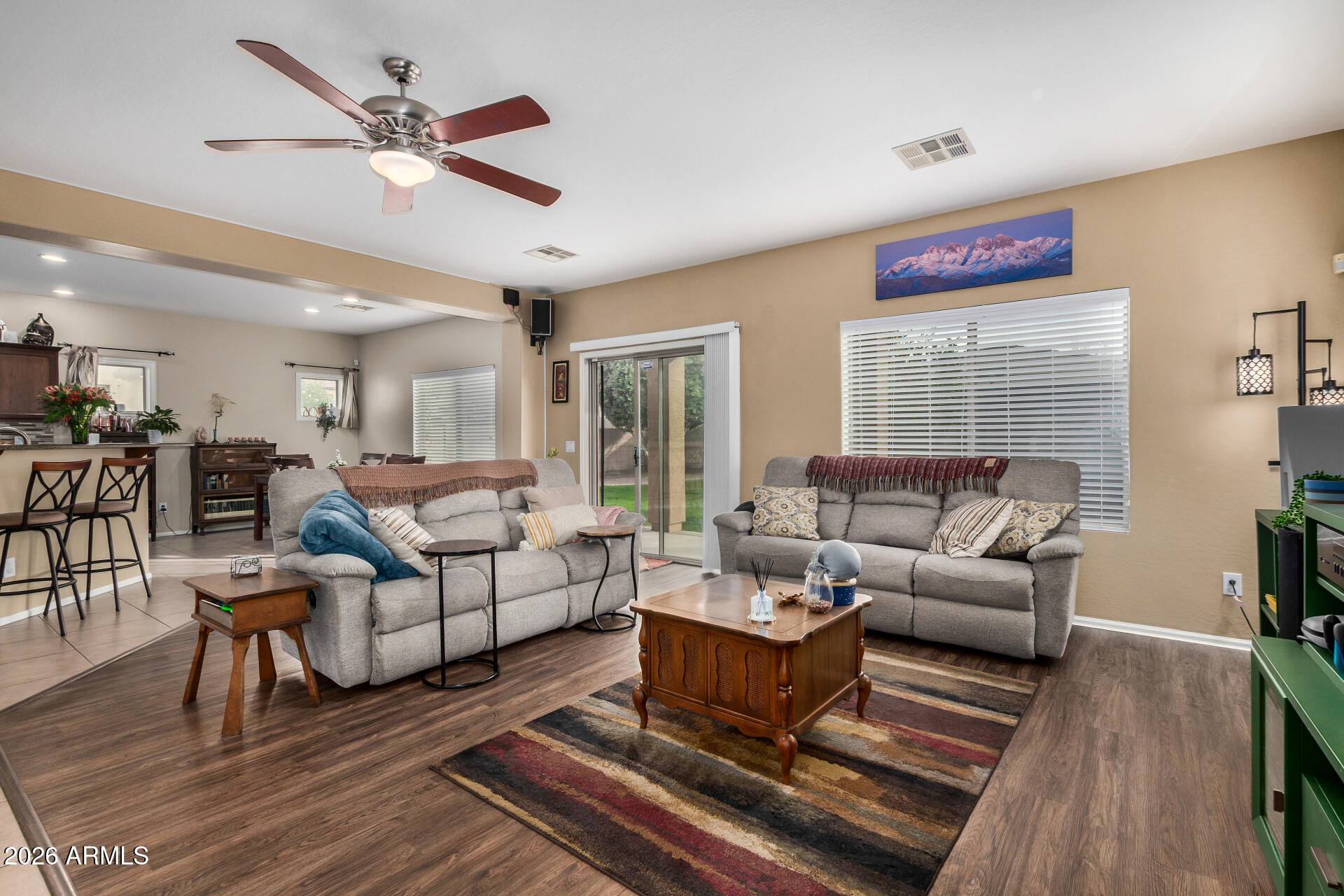 4245 East Washington Court Gilbert, AZ 85234 - Photo 7 of 43 16 - Washington