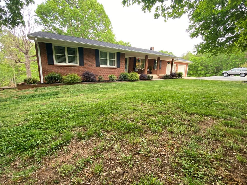 3407 Union Ridge Road Burlington, NC 27217 - Photo 3 of 34 Gallery Image 3