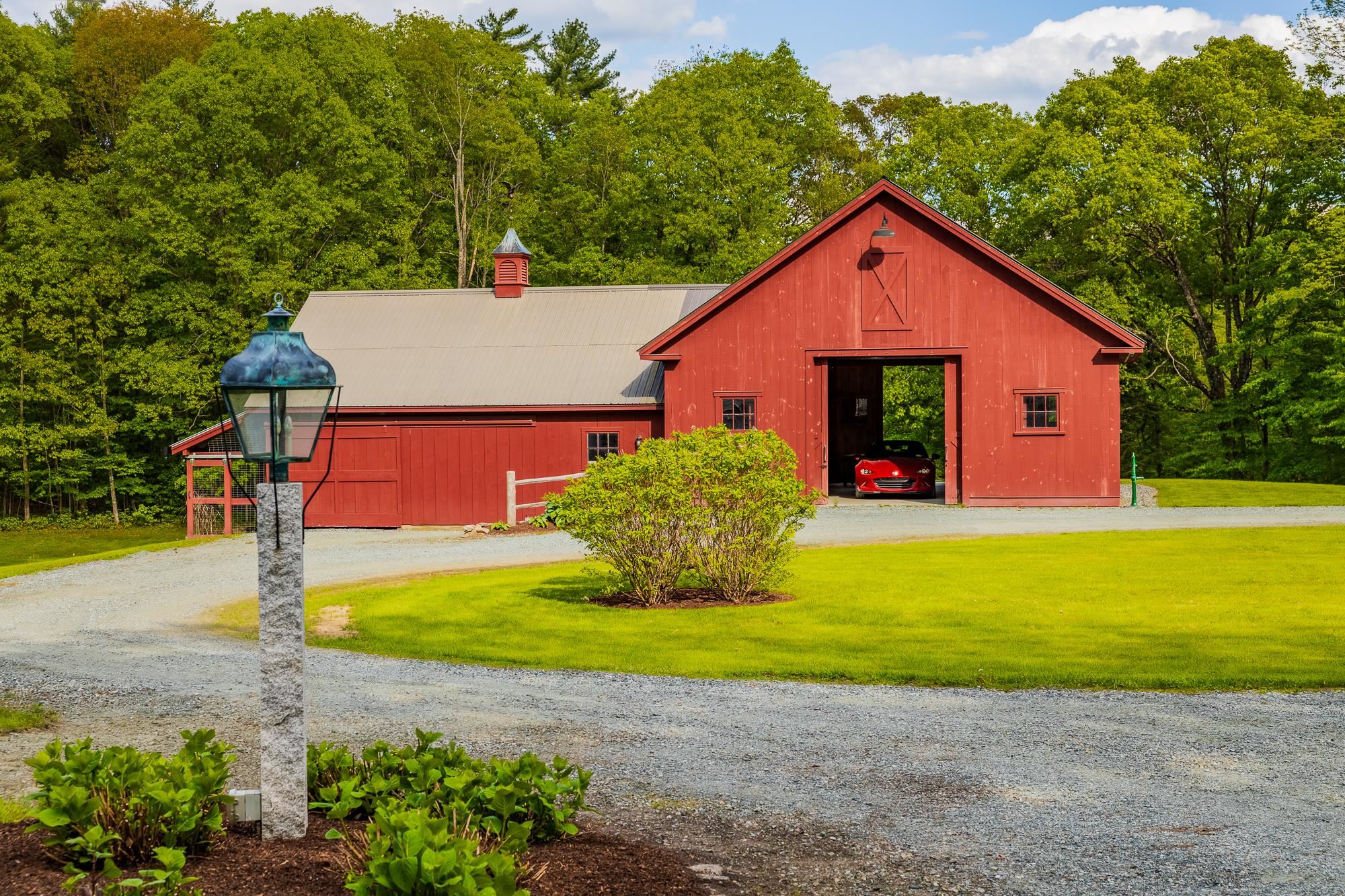7511 Woodstock Road Hartford, VT 05059 - Photo 44 of 52 Gallery Image 44