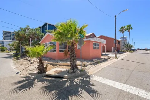$499,000 | 145 79th Avenue, Treasure Island, FL 33706