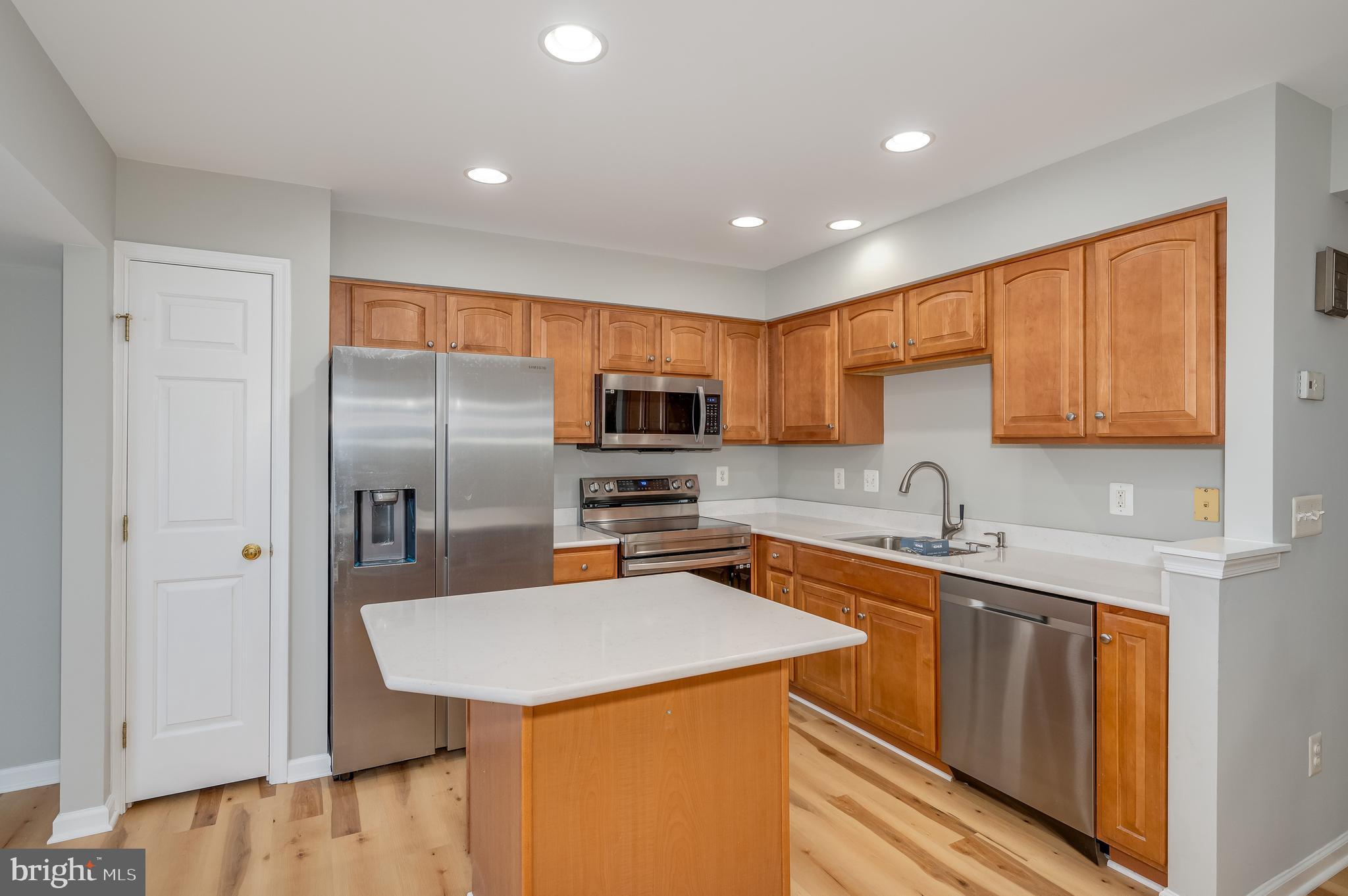 1316 Steed Street Ranson, WV 25438 - Photo 16 of 47 New counters