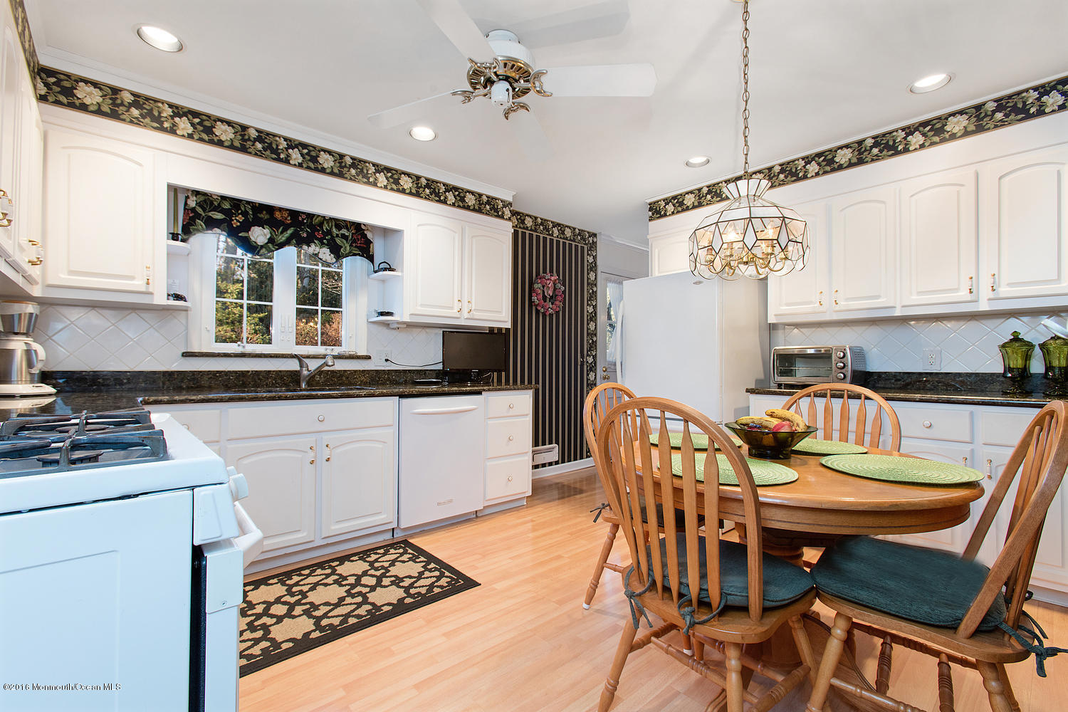 614 Valley Road Brielle, NJ 08730 - Photo 11 of 31 614 Valley Rd Brielle NJ 08730-large-023