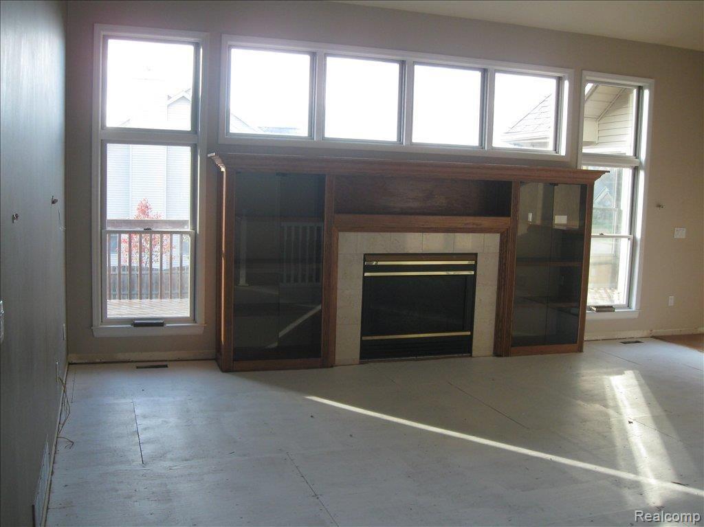 10314 Rushton Road South Lyon, MI 48178 - Photo 6 of 21 IMG_0046