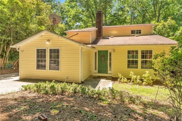 $510,000 | 303 Manitowoc Drive, Westminster, SC 29693