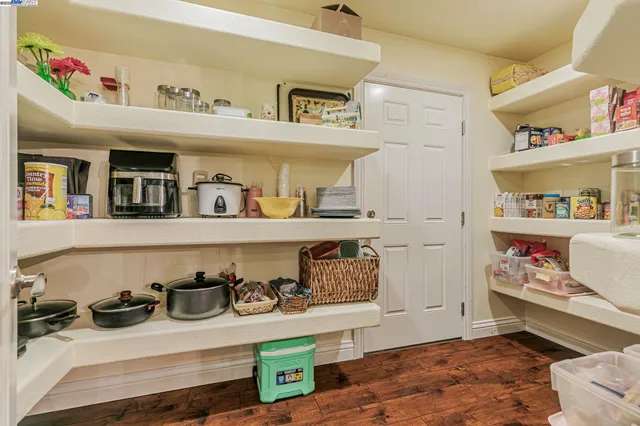 $2,800,000 | 337 I Street, Fremont, CA 94536