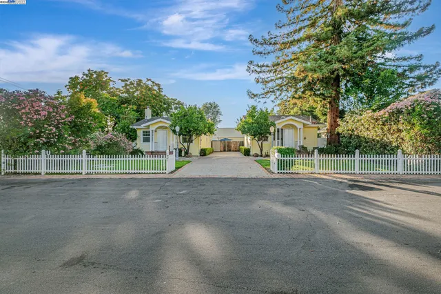 $2,800,000 | 337 I Street, Fremont, CA 94536