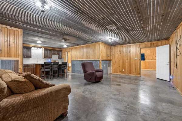 $695,000 | 125 Rooke Road, Woodsboro, TX 78393