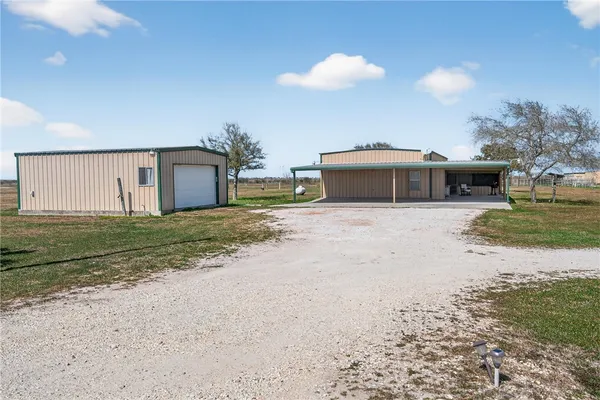 $695,000 | 125 Rooke Road, Woodsboro, TX 78393