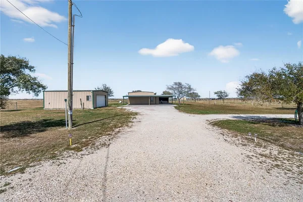$695,000 | 125 Rooke Road, Woodsboro, TX 78393