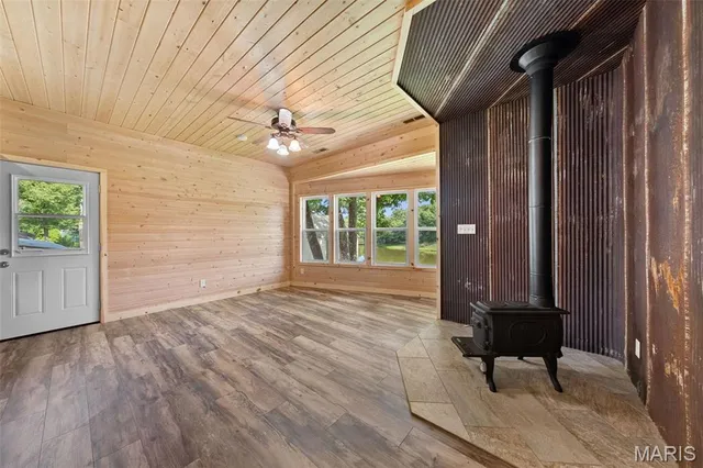 $279,900 | 1387 Hartshorn Drive, Hermann, MO 65041