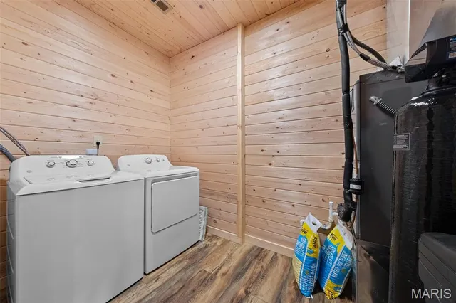 $279,900 | 1387 Hartshorn Drive, Hermann, MO 65041