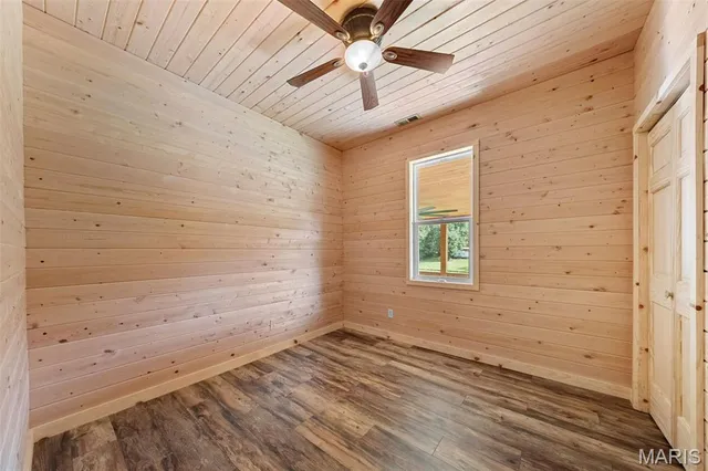 $279,900 | 1387 Hartshorn Drive, Hermann, MO 65041