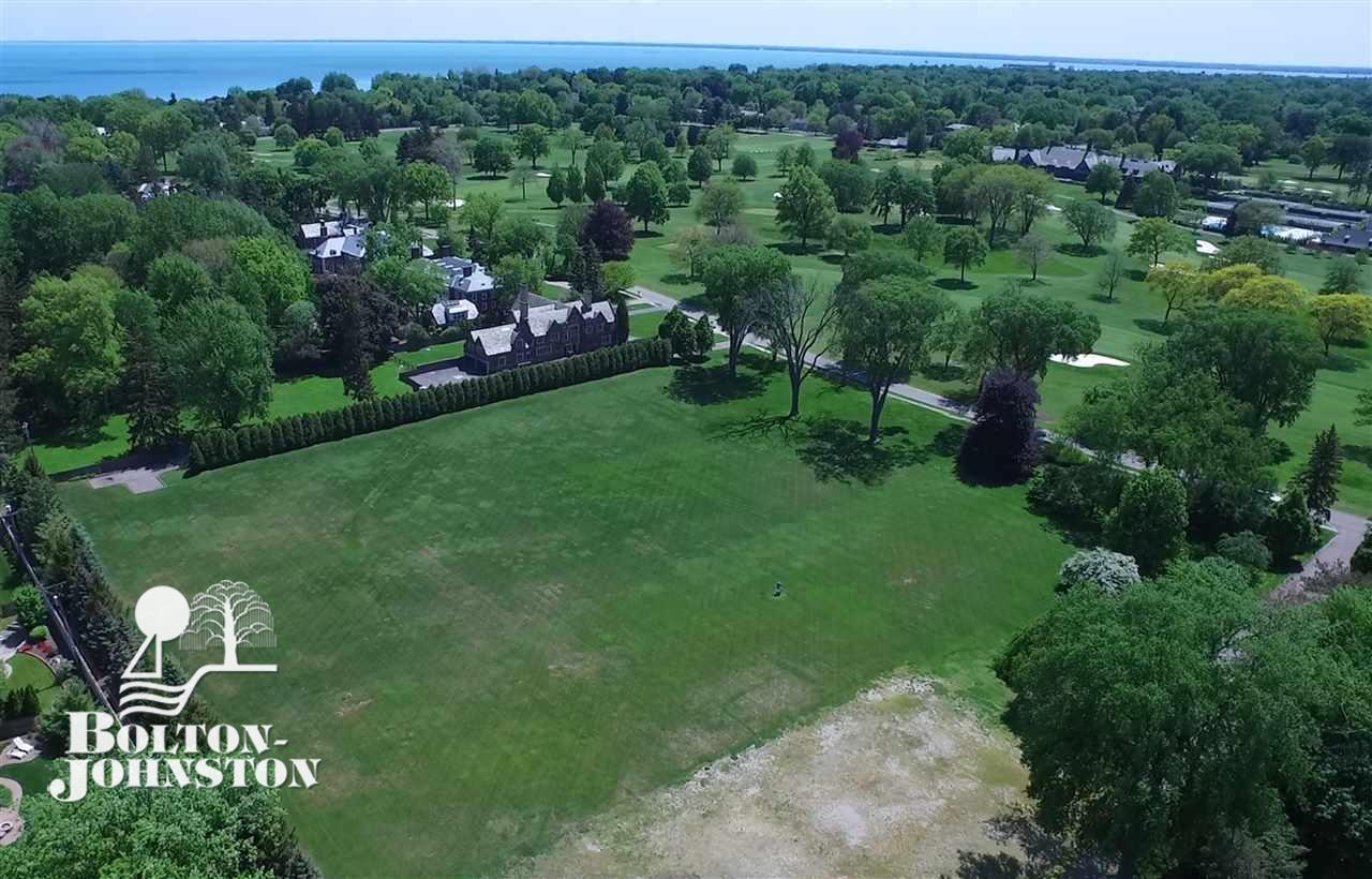242 Provencal Road Grosse Pointe Farms, MI 48236 - Photo 2 of 25