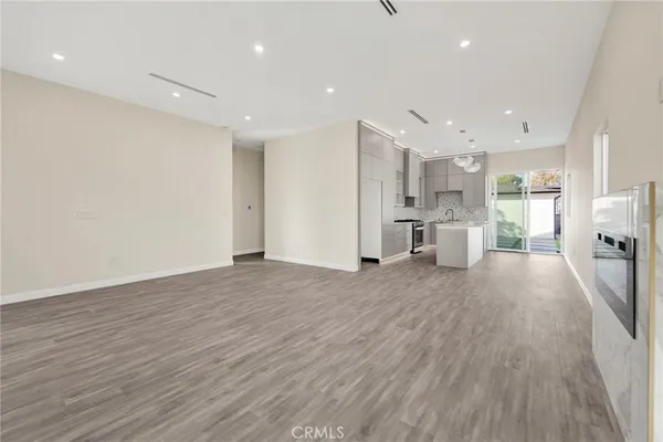 $1,808,000 | 8149 St Clair Avenue, North Hollywood, CA 91605