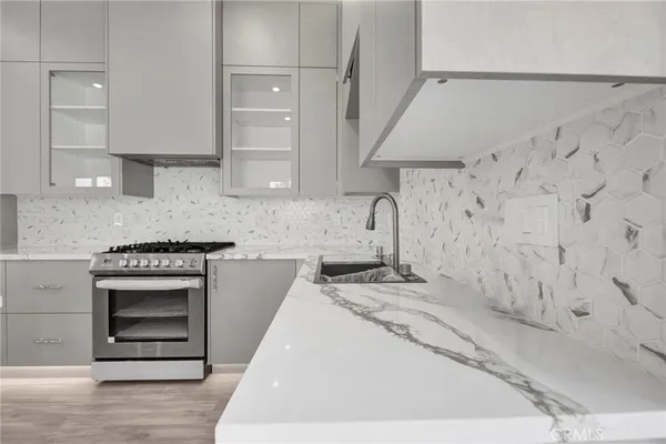 $1,808,000 | 8149 St Clair Avenue, North Hollywood, CA 91605