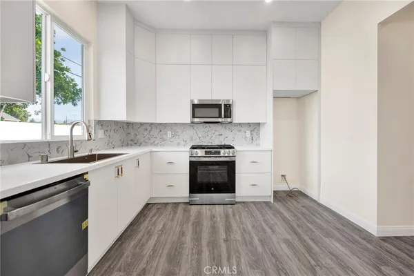 $1,808,000 | 8149 St Clair Avenue, North Hollywood, CA 91605