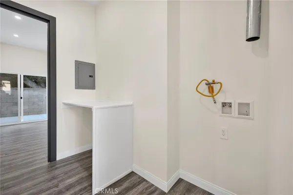 $1,808,000 | 8149 St Clair Avenue, North Hollywood, CA 91605