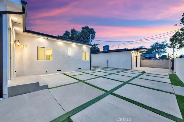 $1,808,000 | 8149 St Clair Avenue, North Hollywood, CA 91605