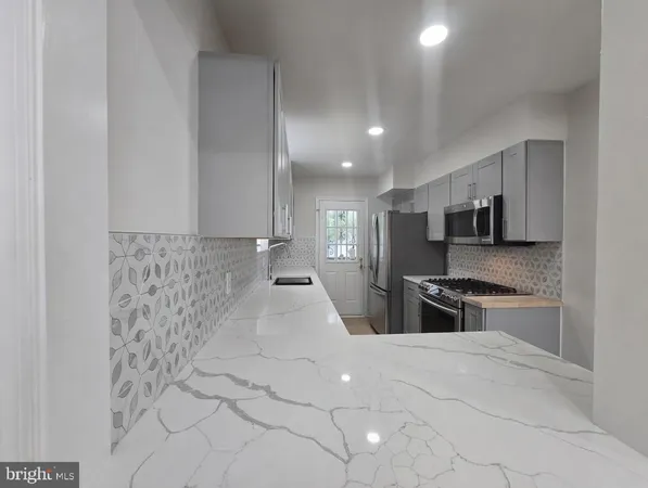 $3,950 | 220 University Boulevard East, Silver Spring, MD 20901