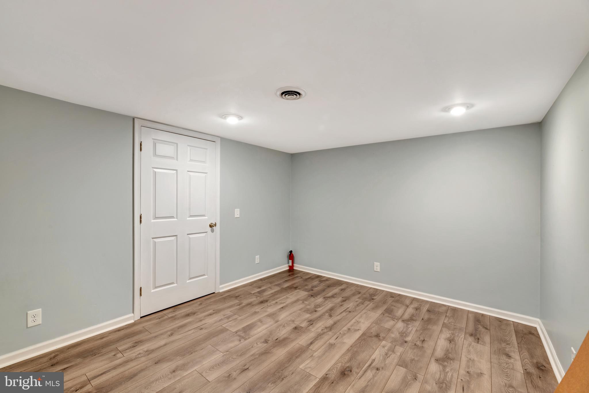 29 Southampton Parish Road Landenberg, PA 19350 - Photo 41 of 56 a view of empty room with wooden floor