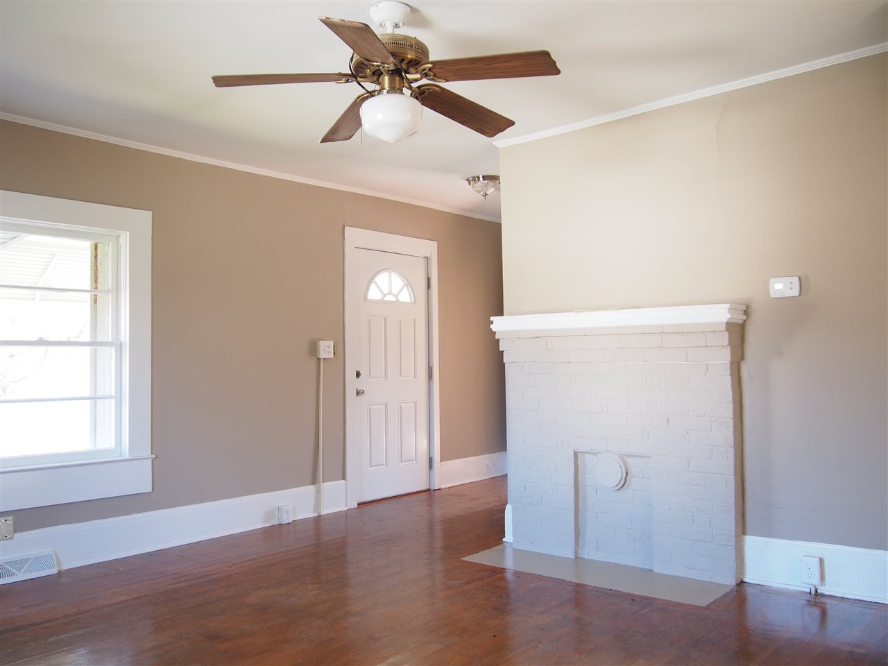 9 Perry Street Enoree, SC 29335 - Photo 4 of 12