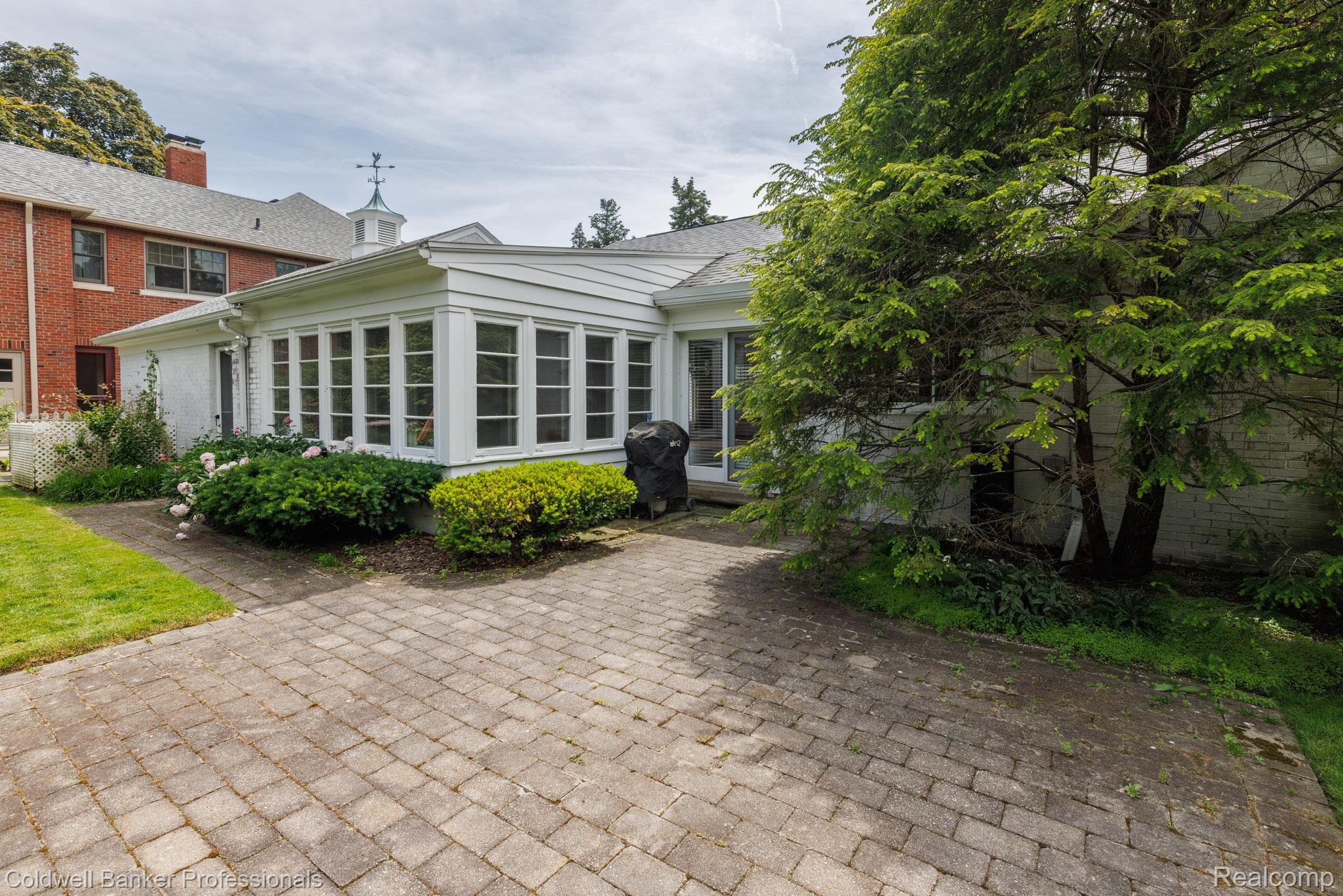 1018 Harvard Road Grosse Pointe, MI 48230 - Photo 39 of 40 9.jpg