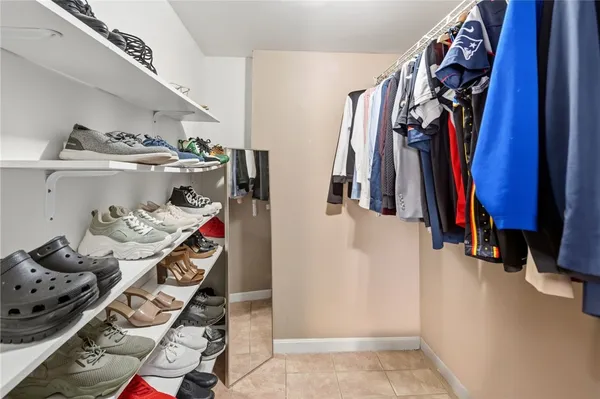 $369,900 | 135 Seamans Street, Unit 1, Providence, RI 02908