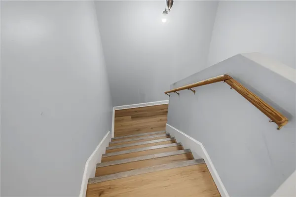 $369,900 | 135 Seamans Street, Unit 1, Providence, RI 02908