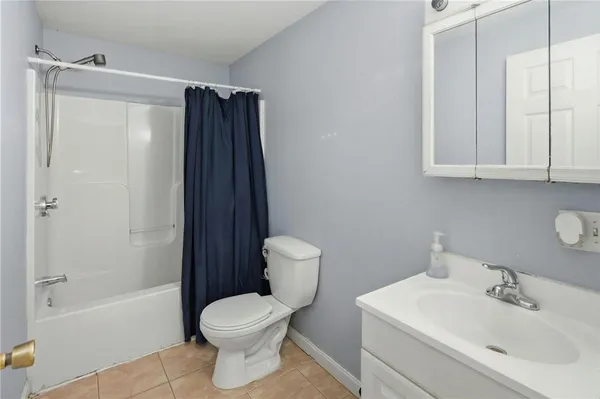 $369,900 | 135 Seamans Street, Unit 1, Providence, RI 02908