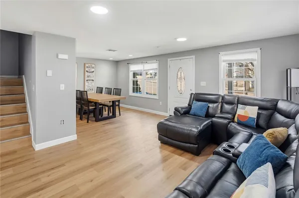 $369,900 | 135 Seamans Street, Unit 1, Providence, RI 02908