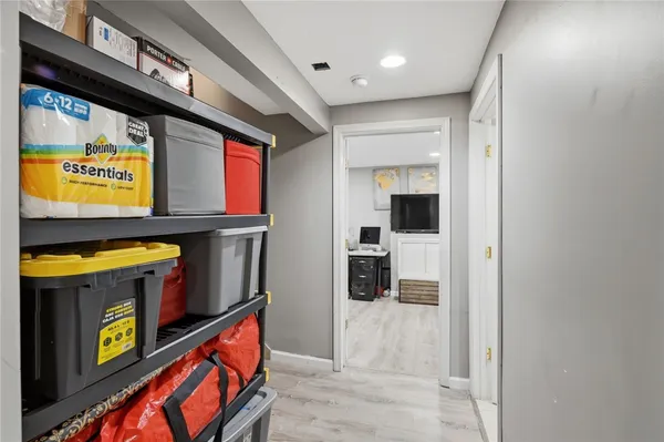 $369,900 | 135 Seamans Street, Unit 1, Providence, RI 02908