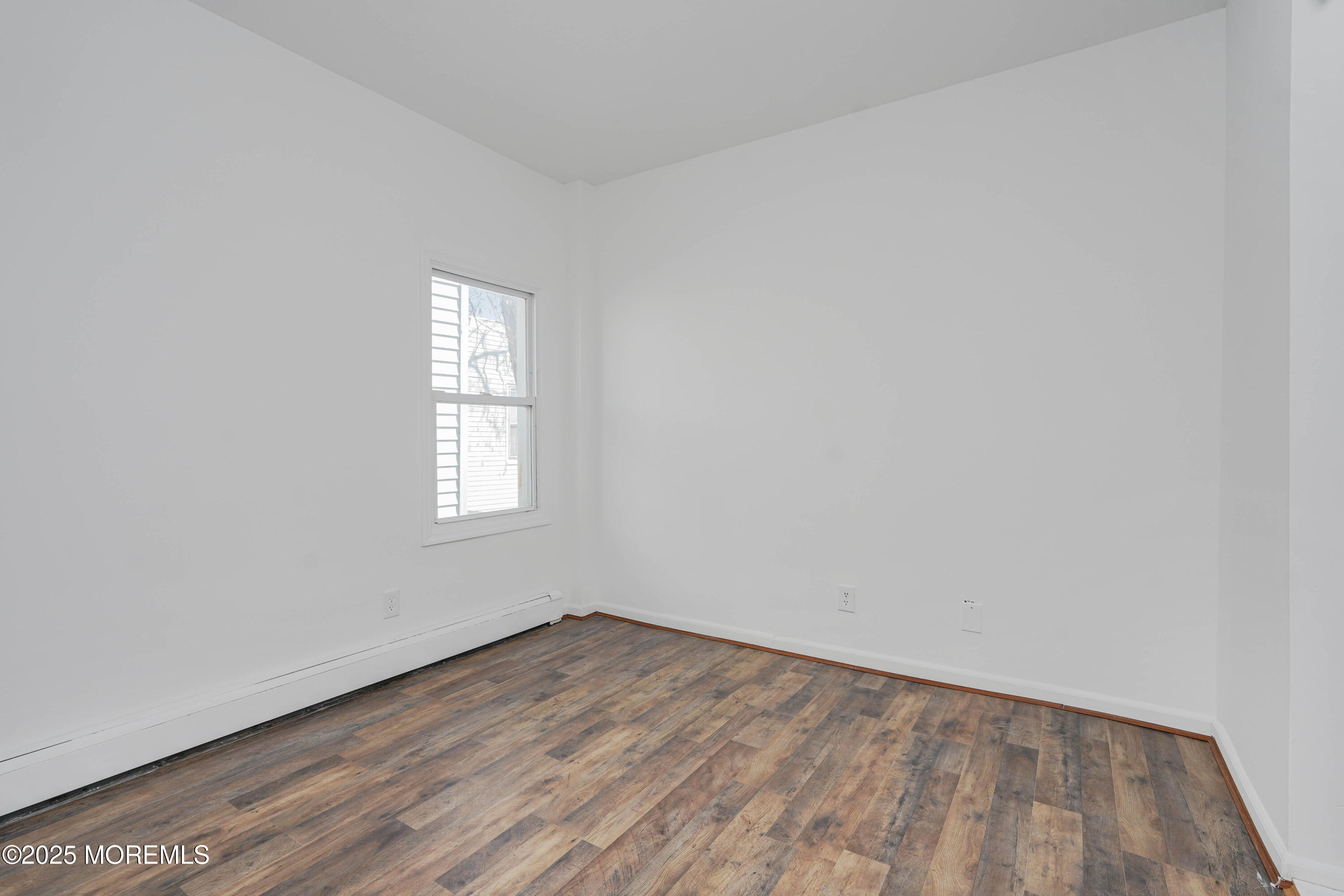 Pierce Street Newark, NJ 07103 - Photo 11 of 26 Photo Mar 18 2025, 11 54 12 PM