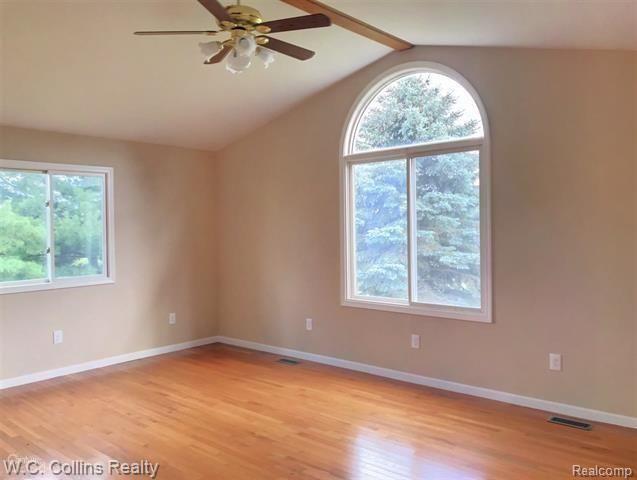 15200 Terry Road Allenton, MI 48002 - Photo 8 of 36 8.JPG