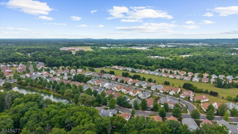 79 Renaissance Boulevard Somerset, NJ 08873 - Photo 20 of 26
