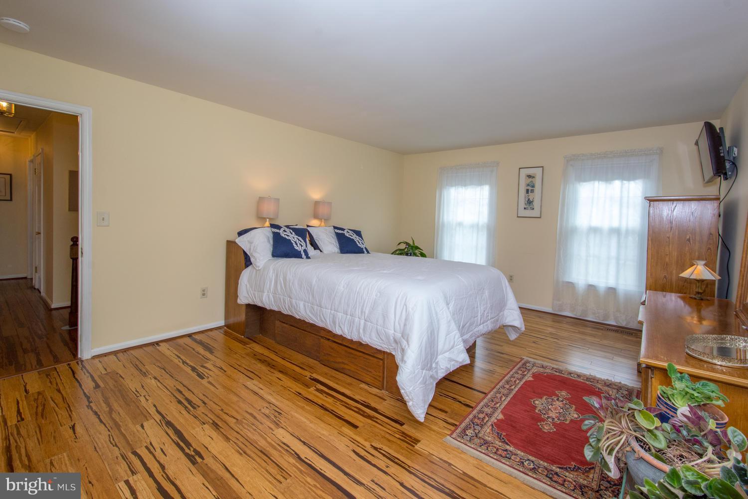 1156 Bacon Ridge Road Crownsville, MD 21032 - Photo 11 of 29 Spacious Master Bedroom