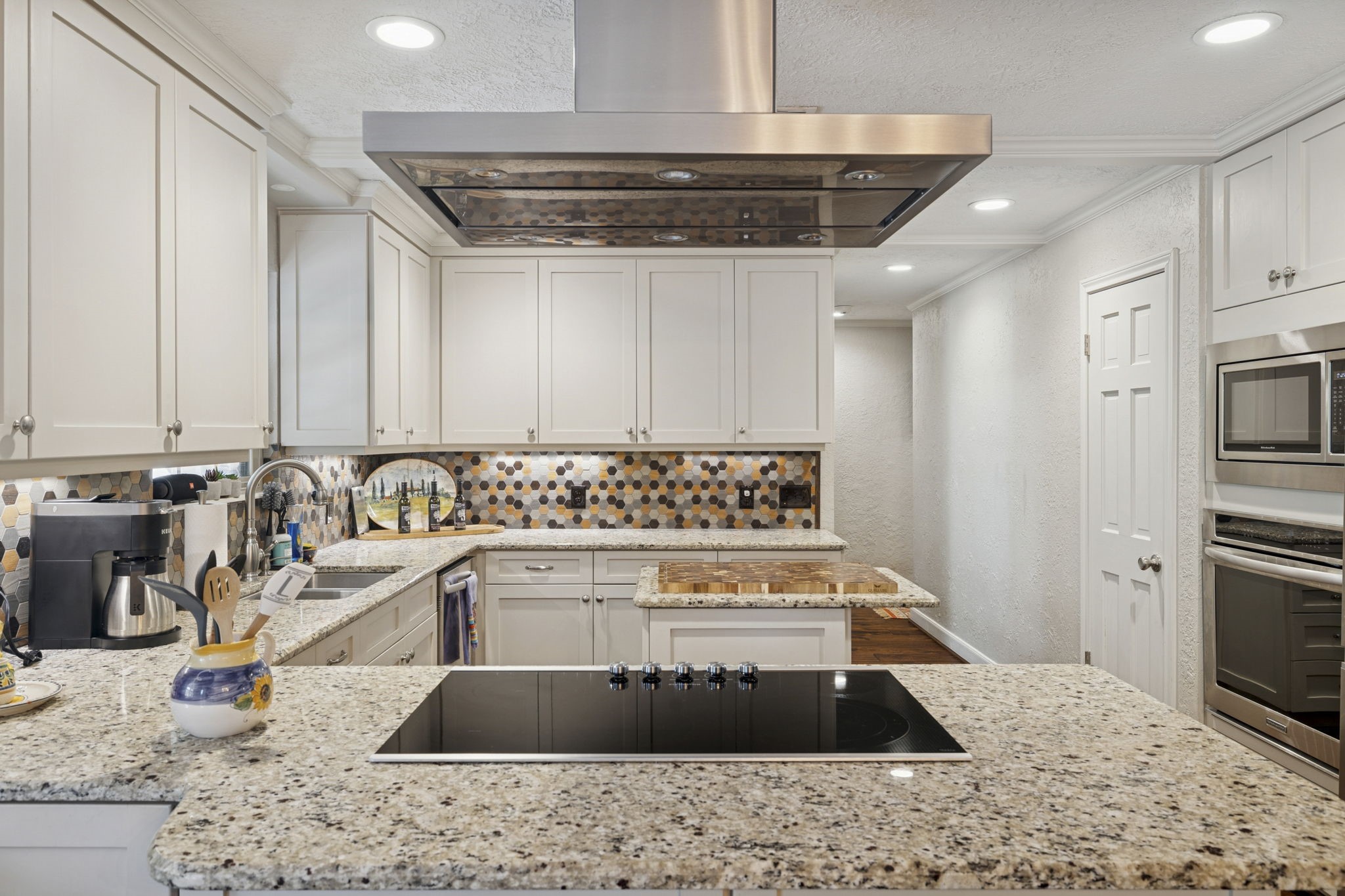 13835 Jarvis Road Cypress, TX 77429 - Photo 10 of 24 a view of a kitchen with a sink and dishwasher