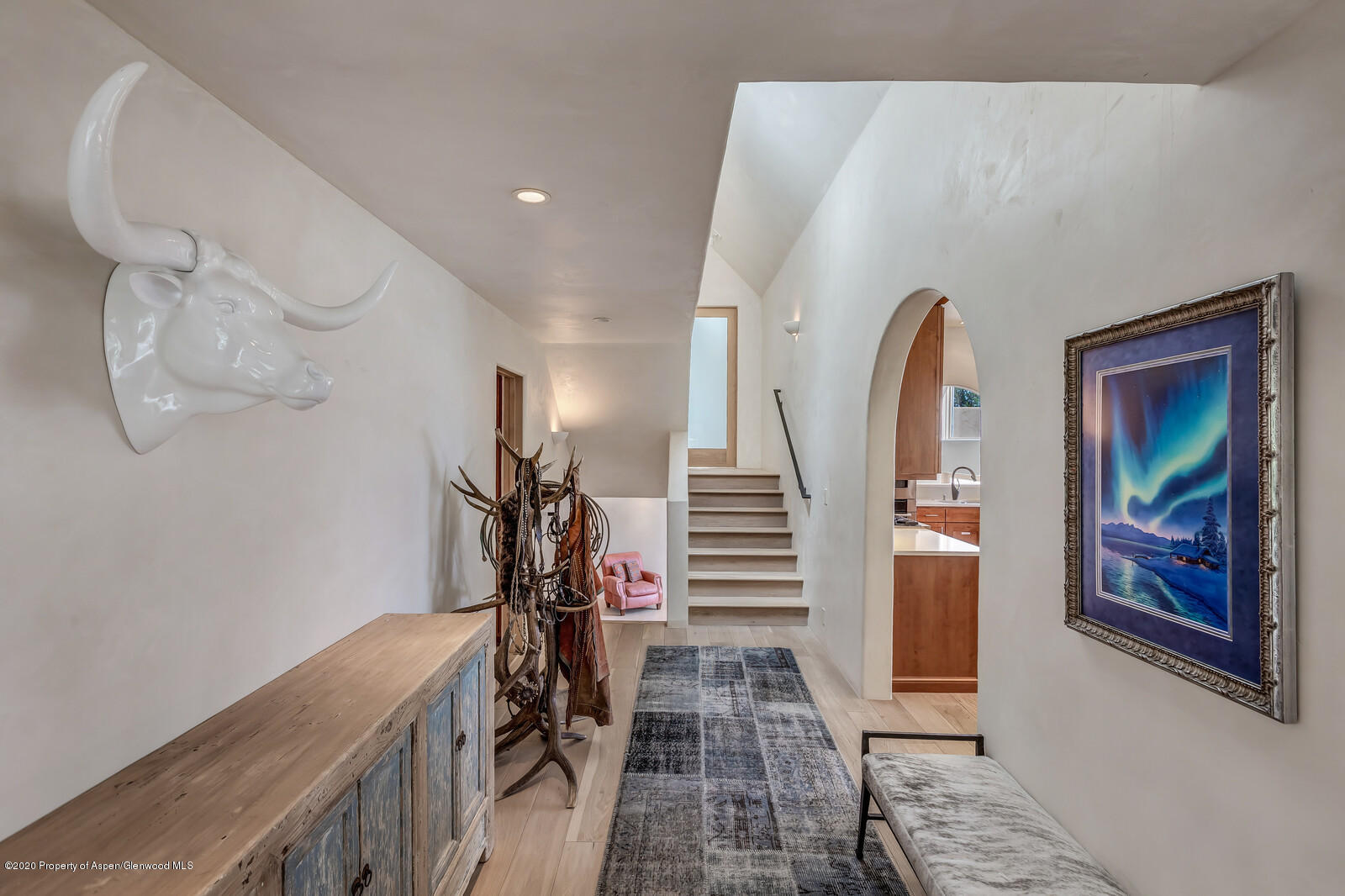 475 County Road 112 Carbondale, CO 81623 - Photo 18 of 53 a view of entryway with furniture
