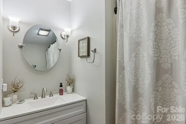 $550,000 | 1601 Fleetwood Plaza, Hendersonville, NC 28739