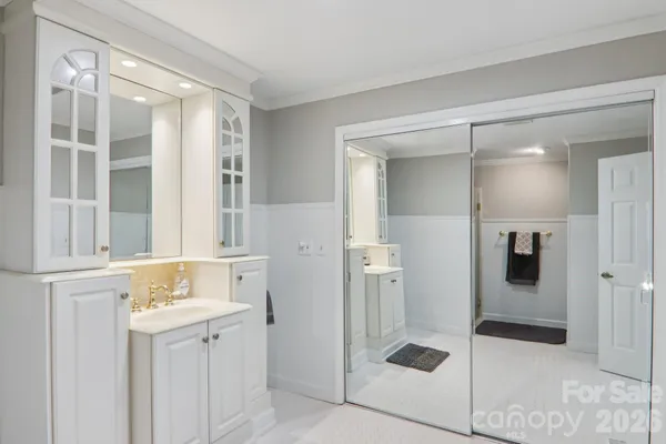 $550,000 | 1601 Fleetwood Plaza, Hendersonville, NC 28739